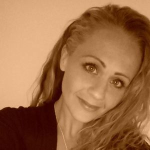 Meet your Posher, Valerie